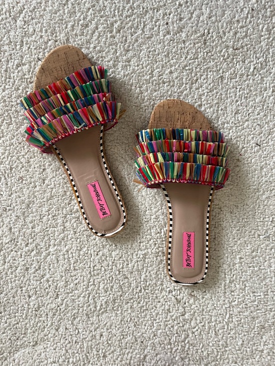 Betsey Johnson Rainbow Tassel summer vacation Cork Slide Sandals size 8 - Picture 2 of 9